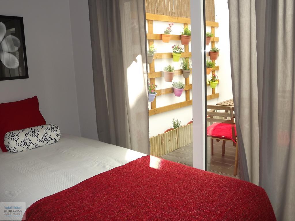 Entrecubos Guesthouse Olhão Exteriör bild