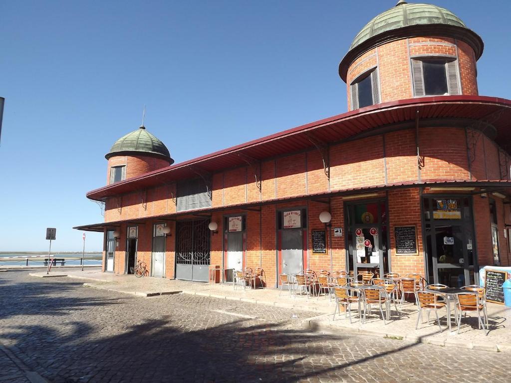 Entrecubos Guesthouse Olhão Exteriör bild